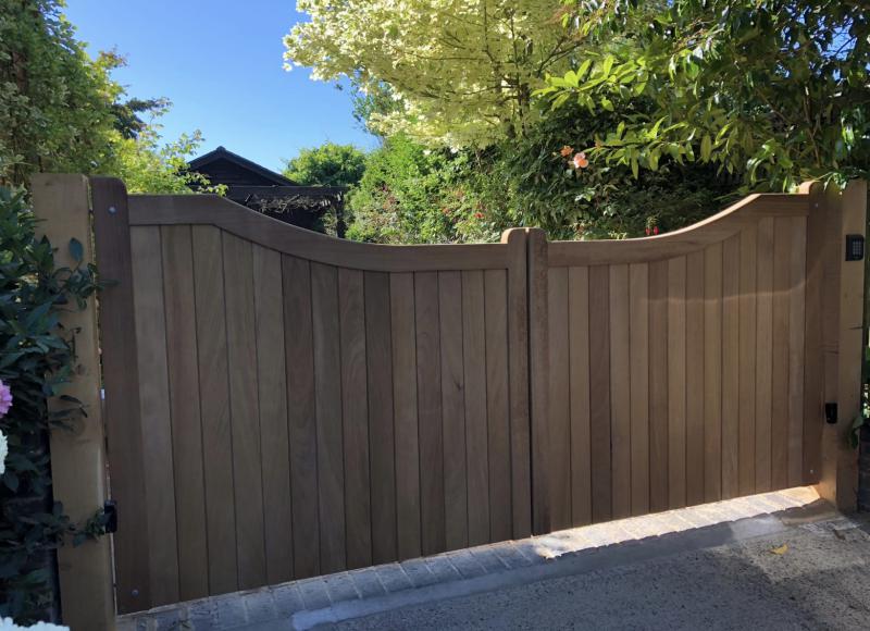 Ninfield Hardwood Gates